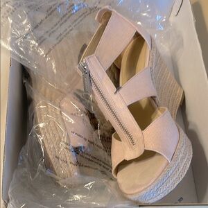 MICHAEL Michael Kors Pink and Cream Heels with Open Toe Design